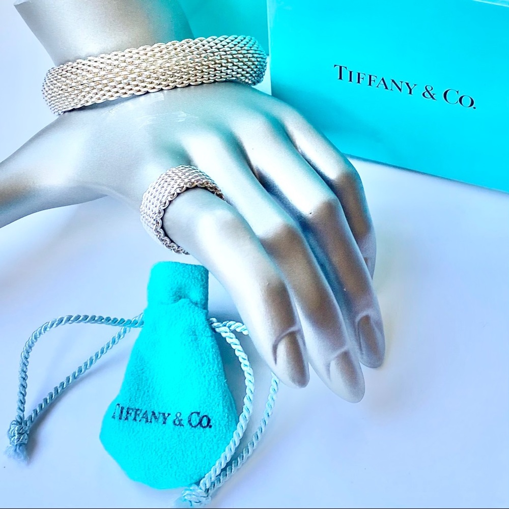 🩵Auth Tiffany&Co.Classic SomersetMeshBangleBracelet 🩵 - Picture 3 of 16